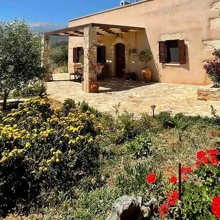 Iliopetra Villa